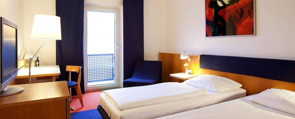 Hotel am Havelufer Potsdam&Strandbar Exteriör bild