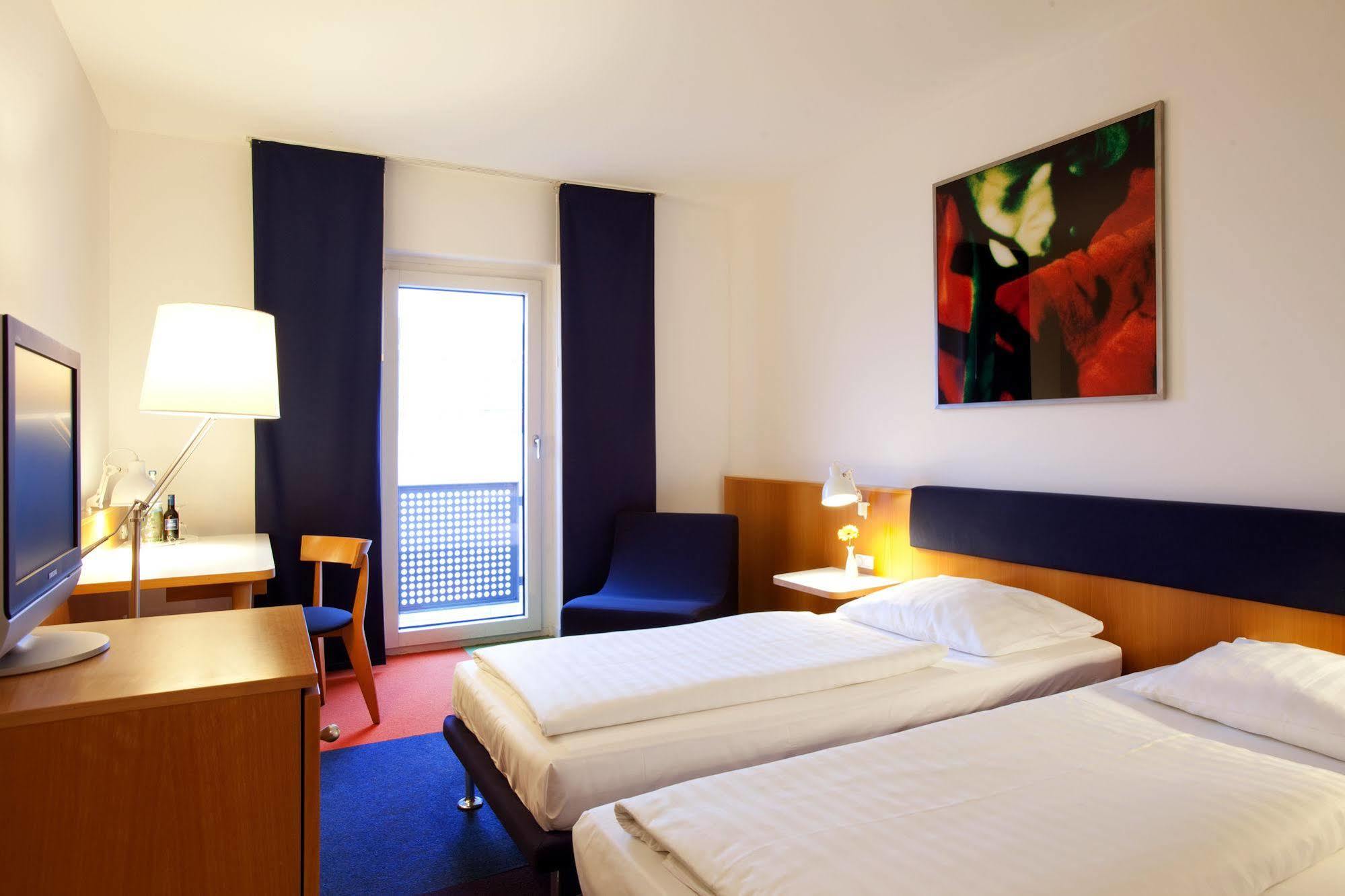 Hotel am Havelufer Potsdam&Strandbar Rum bild